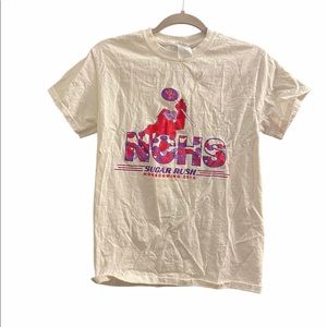 🌺3/$15 100% Cotton T-Shirt